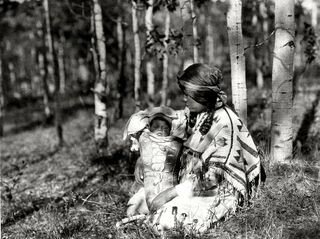 320px_Edward_S__Curtis_Collection_People_002