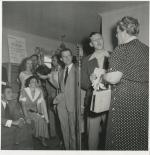 1949-06-21-d-warrensburg-02-house-02-radio-010-1