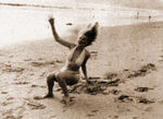 1951_Anthony_Beauchamp_pin_up_beach_043_010