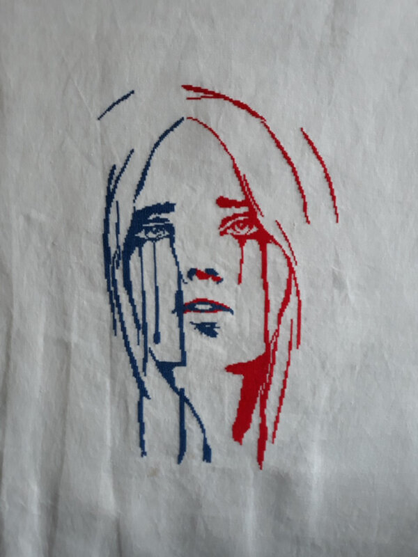 mai thé17 marianne pleurs