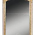Miroir d'entre deux en bois laqué gris et or, Epoque 1ère moitié du XVIIIe siècle.