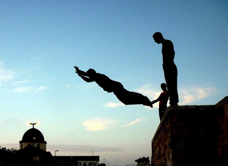 homme serpent volant