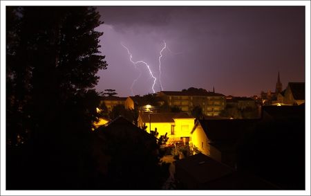 Ville_orage_nuit_1_220810