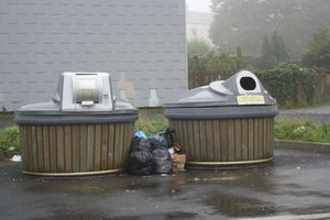 Avranches rue Pierre de Coubertin ordure poubelles déchets C3A