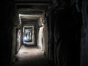 Newgrange_Knowth__15_