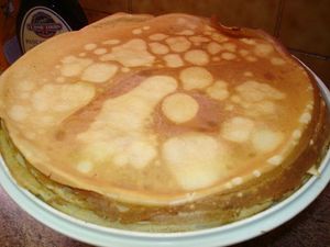 VIVE LES CREPES C’EST LA CHANDELEUR !!!!!! recettes Petits plaisirs gourmands en deux temps et trois tours de cuillère à soupe tome 2… Et si en attendant la chandeleur on faisait flamber Suzette ?