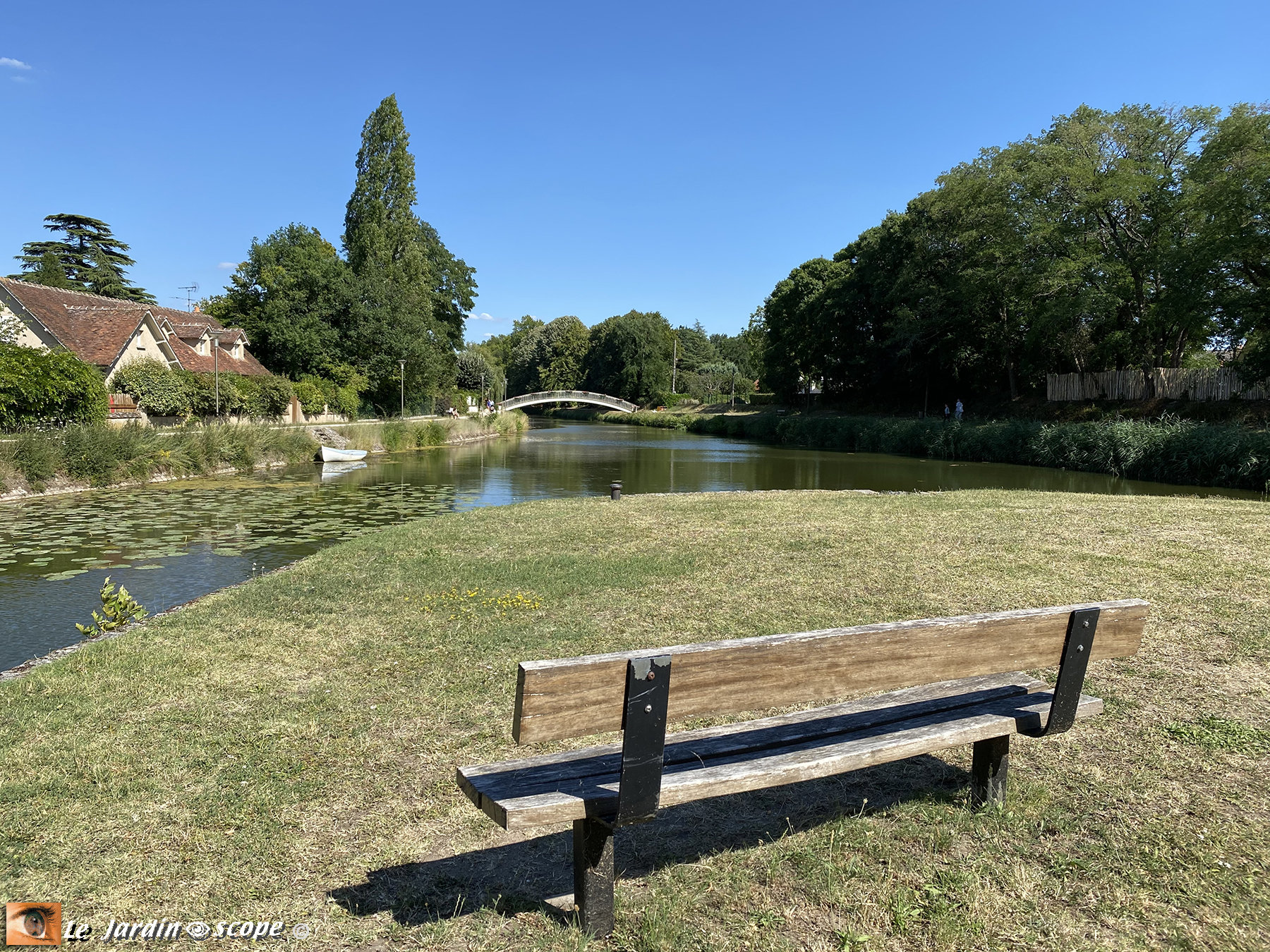 Banc face au Canal 'Orléans à Combleux (45)