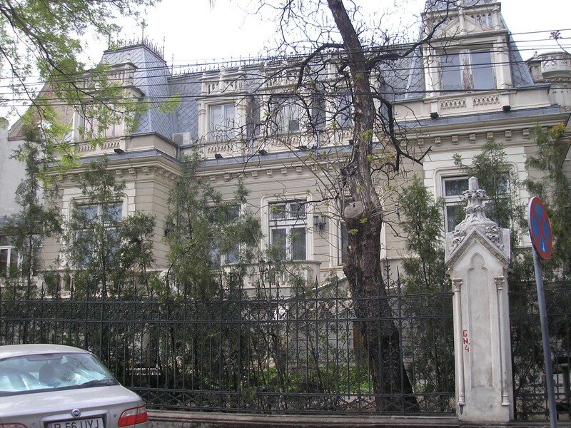 23, str. Biserica Amzei (Otetelesanu)