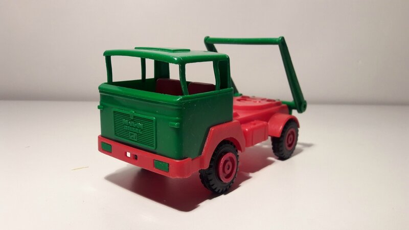 JB 00476