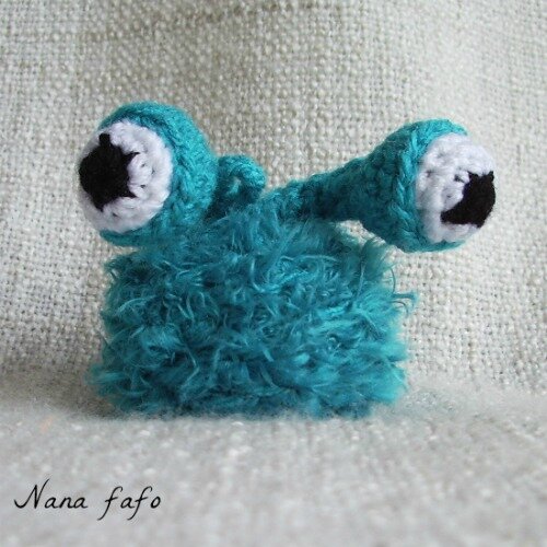 globinours-bleu-porte-cles-crochet