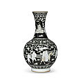 A <b>grisaille</b>-<b>decorated</b> black-ground bottle vase, Late Qing Dynasty