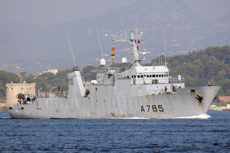 FYDC THETIS 00 MMSI N° 227801200 A785 FRENCH WARSHIP
