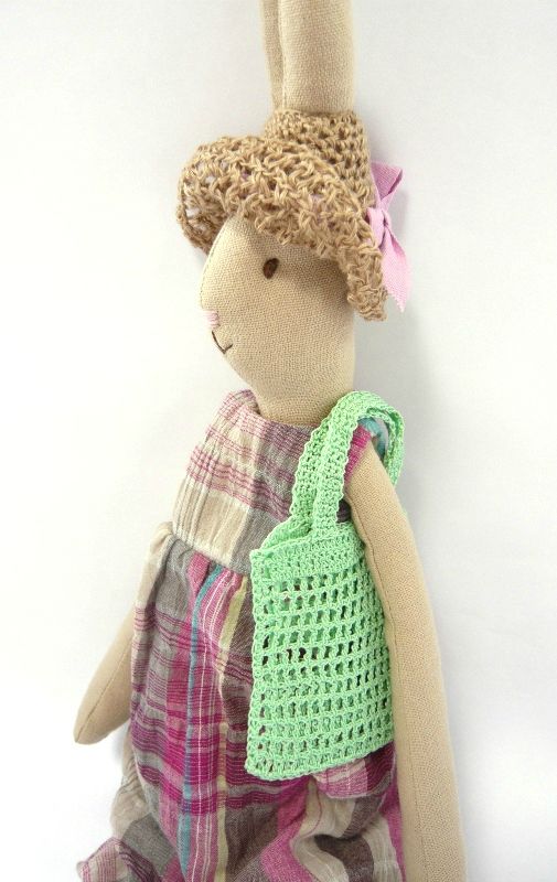 lapine Maileg media Freda et sac au crochet