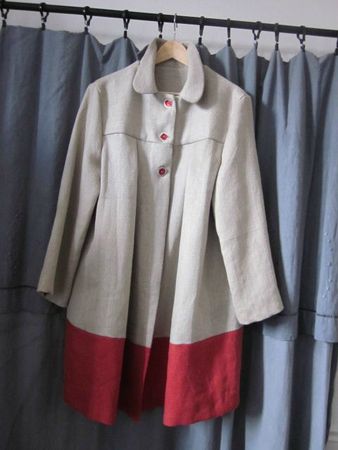 manteau d'été bicolore en lin à chevrons naturel et lin rouge (8)