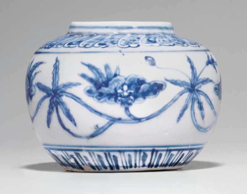 A blue and white Chenghua-style jar, late 15th-early 16th century