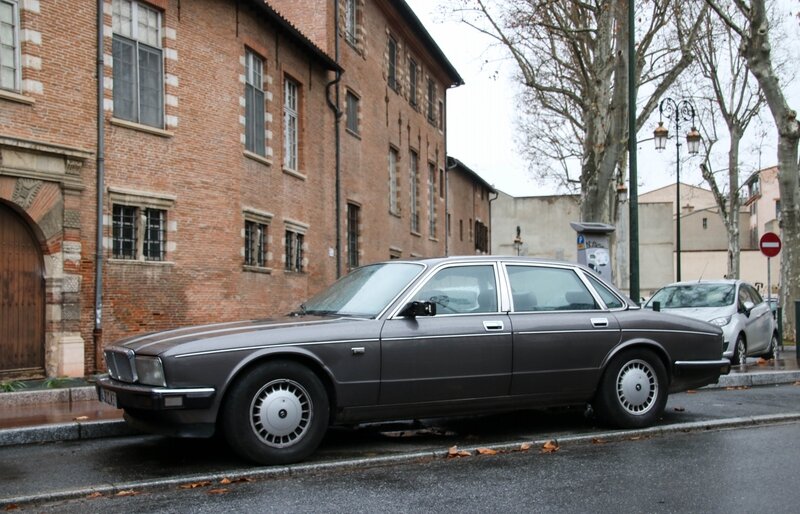 Daimler Six