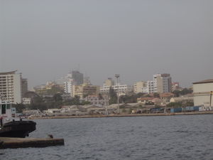 4__vue_de_Dakar_au_large