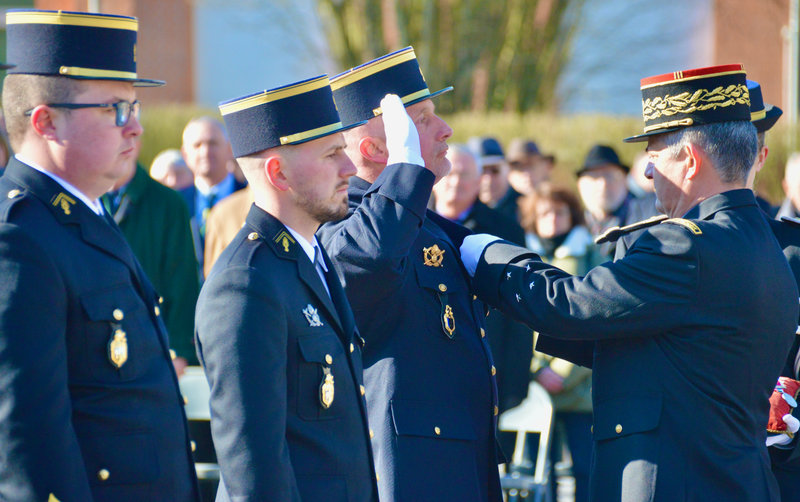 GENDARMERIE MOBILE 17:9 PRISE COMMANDEMENT 2022 Piccinato Médaille militaire