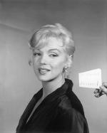 1959-12-lets_make_love-test_hairdress-040-3