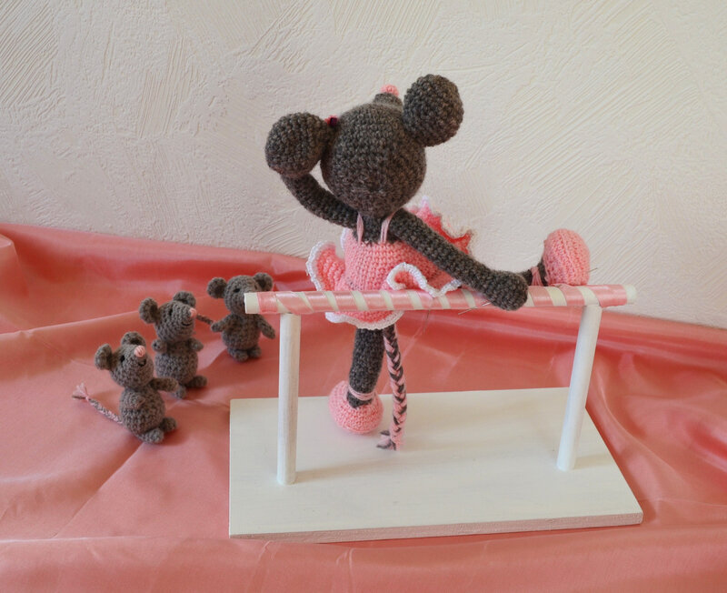 Souris ballerine, crochet, amigurumi, laine (6)