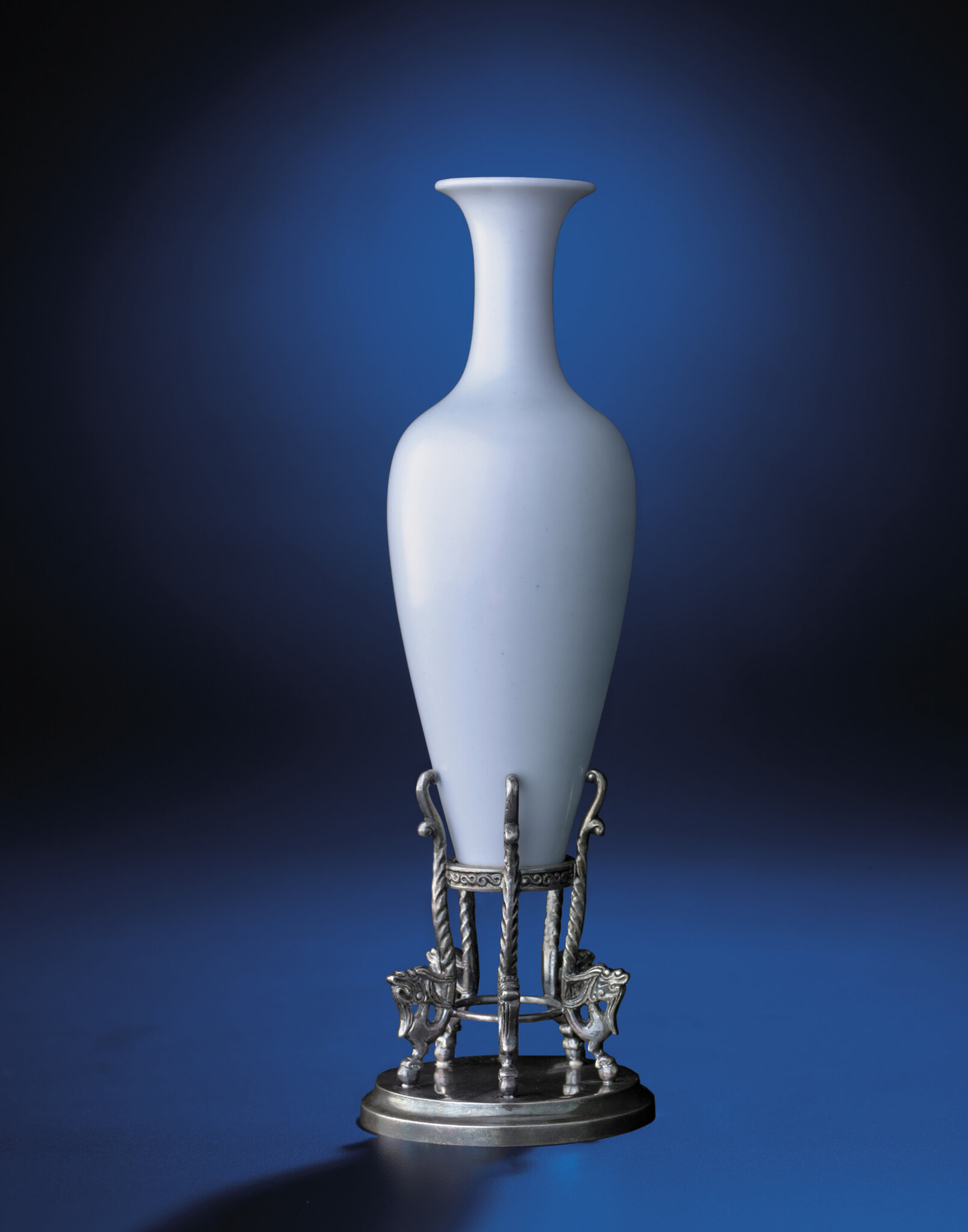 A fine and rare clair-de-lune glazed vase, Kangxi six