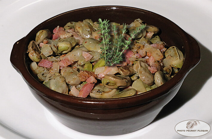 FEVES_lardons_oignons_et_soubressade_presentation