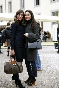 twogirls