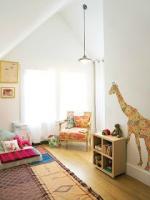 giraffe 082 playroom