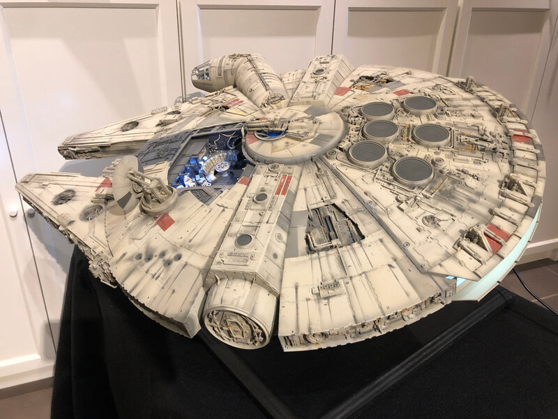 Millennium Falcon 47