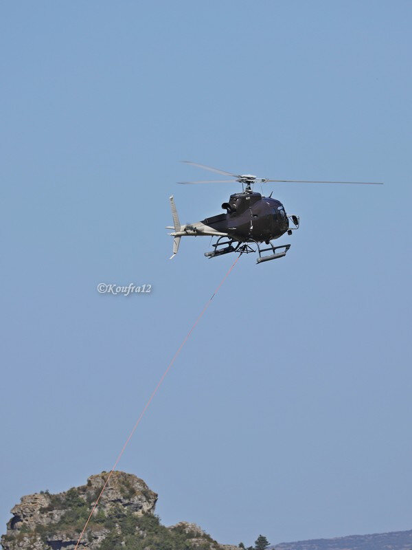 Photos JMP©Koufra12 - Roc Castel Hélicoptère - 04092018 - 0590