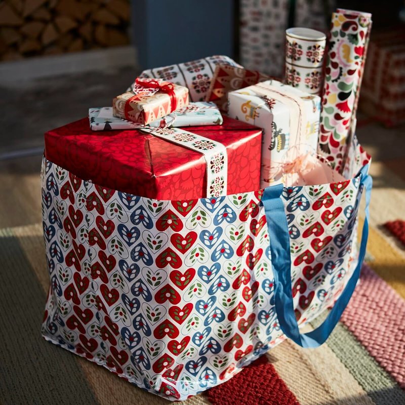 ikea_vinter2022_gifts_bag