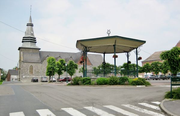 AVESNELLES-Le Kiosque