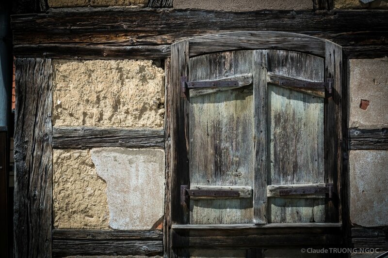 Maison alsacienne en périel, Altdorf mai 2015