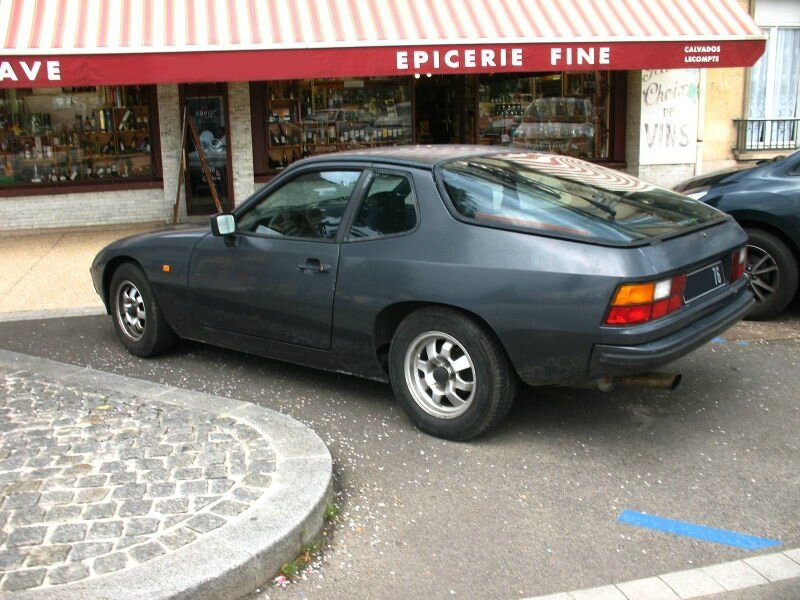 Porsche924ar1