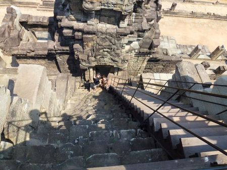 Centre Angkor Thom Bayon Baphuon Angkor Vat M 061