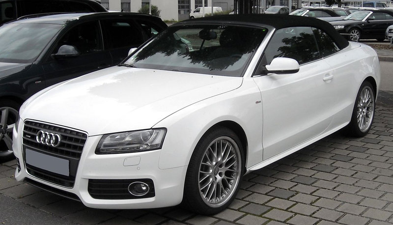 1280px-Audi_A5_Cabrio_front_20090714