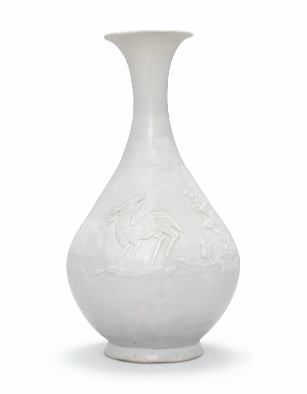 A Qingbai moulded 'deer' pear-shaped vase, yuhuchunping, Yuan dynasty (1271-1368)