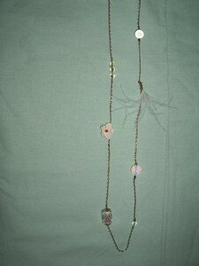 COLLIER_053