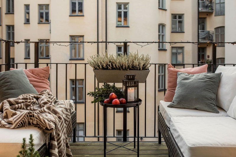 Scandinavian apartment styling by Wallmén photos by Östling