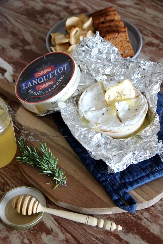 camembert_roti_thym_et_miel_acacia
