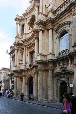 Noto__eglise_San_Carlo__18e_s