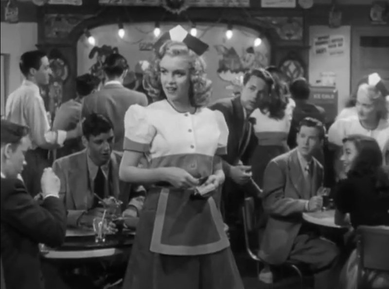 1947-Dangerous_Years-cap-06-07