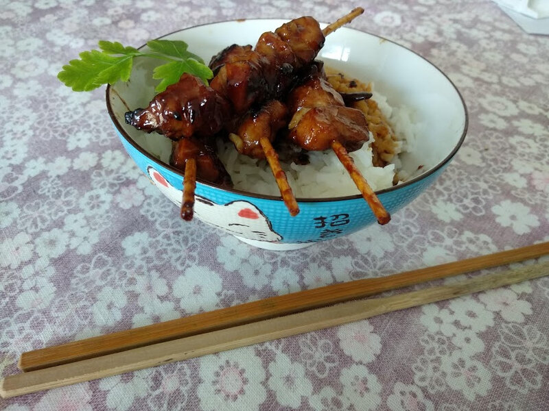 Boulettes de poulet yakitori à la sauce teriyaki