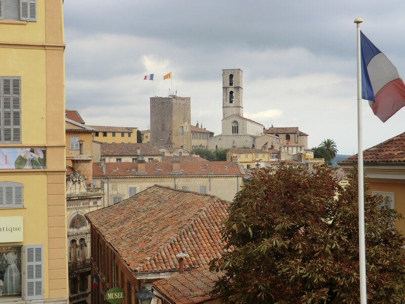 72-Grasse - Alpes-Maritime (09-2011)