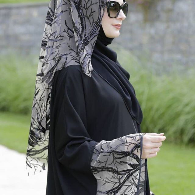 Abaya marocaine moderne style khaliji