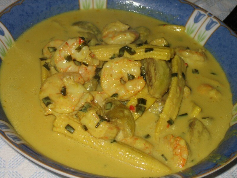 Crevettes et aubergines blanches thaies de Nawal