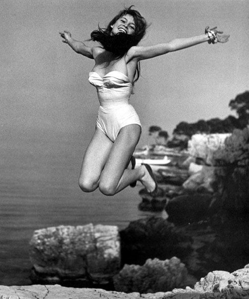 1954-maillot_blanc-par_halsman-020-1