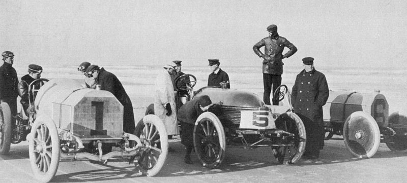 1905 ormond beach - willie k vanderbilt (mercedes), arthur mcdonald (napier), e r thomas (mercedes)