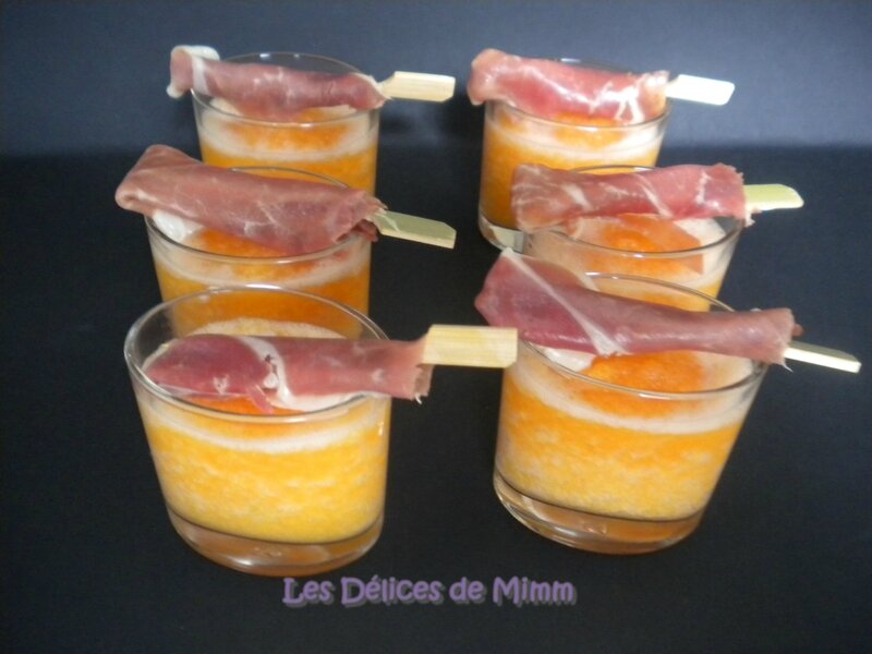 La verrine soupe de melon au Porto et au jambon de Parme 2
