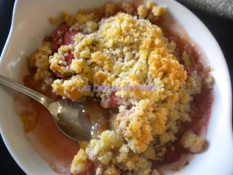 Crumble fraises et rhubarbe 6